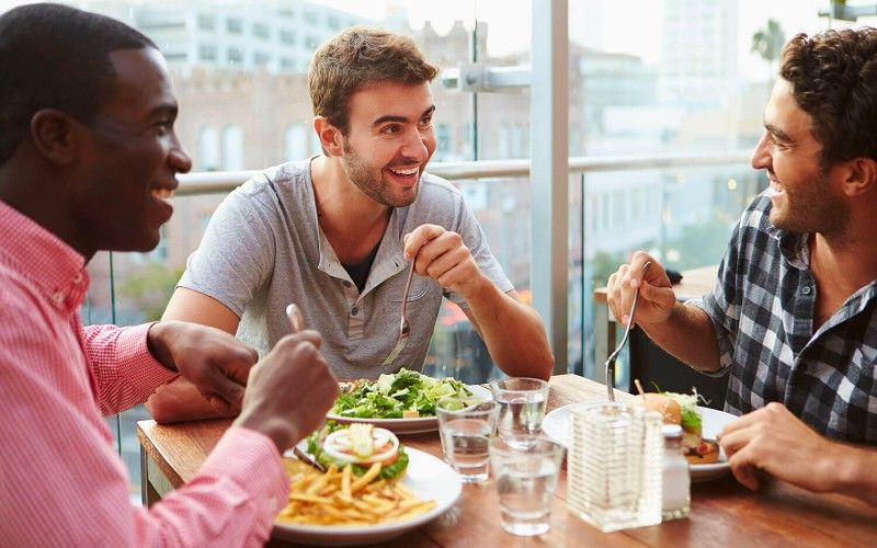 lonely-men-meetup-for-lunch